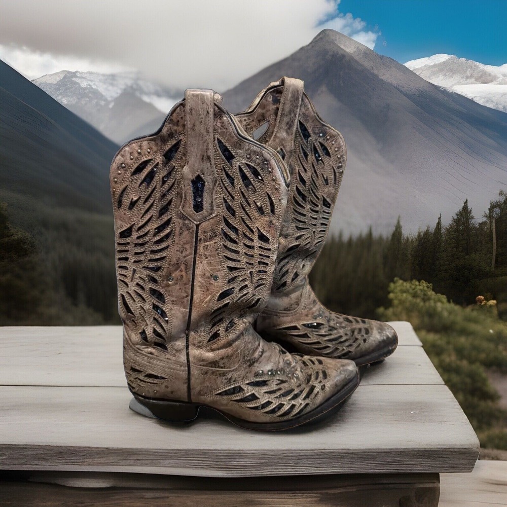 Corral Women's Cowboy Boot Size 7.5 Sequins Butterfly Distressed Brown Leather